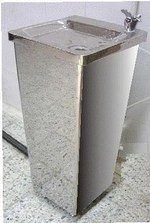 FUENTE-BEBEDERO PARA AGUA NATURAL DE PEDESTAL, REFERENCIA: RLF-11