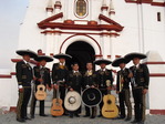 Mariachis Pisco y Tequila de Trujillo Perù Catedral de Huanchaco